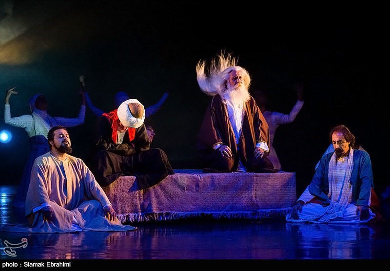 اجرای تئاتر(( باغ دلگشا)) به کارگردانی پری صابری