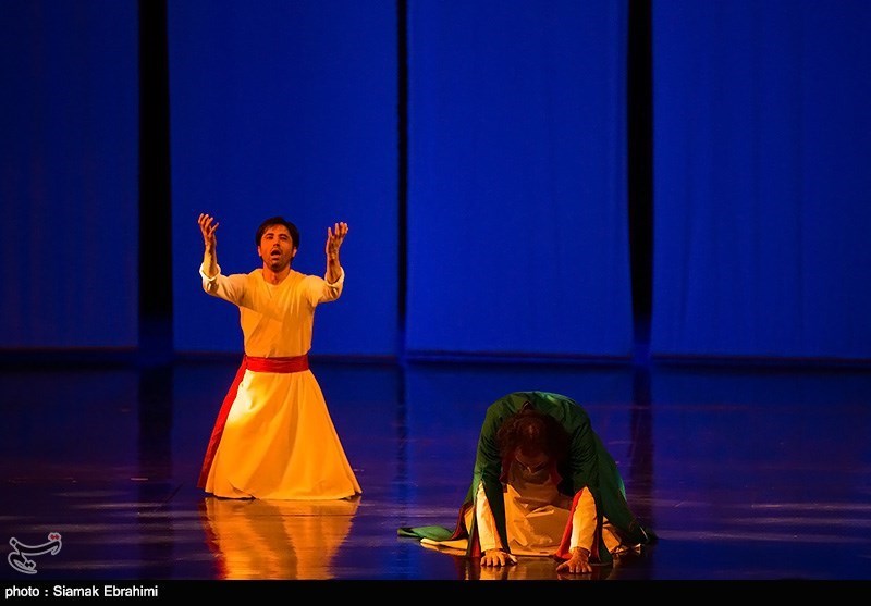 اجرای تئاتر(( باغ دلگشا)) به کارگردانی پری صابری