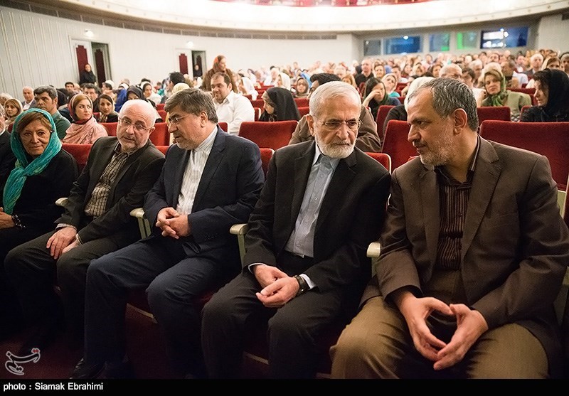 اجرای تئاتر(( باغ دلگشا)) با حضور وزیر فرهنگ و ارشاد اسلامی