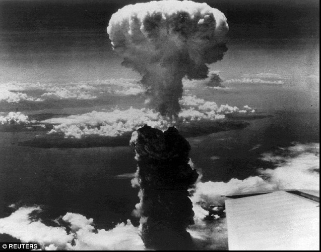 تصاویری ناب از مراحل بمباران هیروشیما! 1