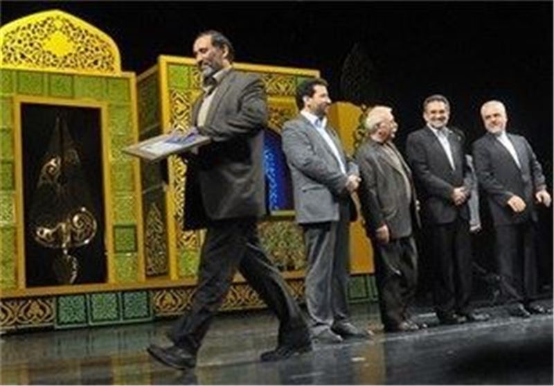 از ادای احترام رحیمی به شاعران تا انتخاب قزوه و برقعی به عنوان بهترین شاعران مردمی