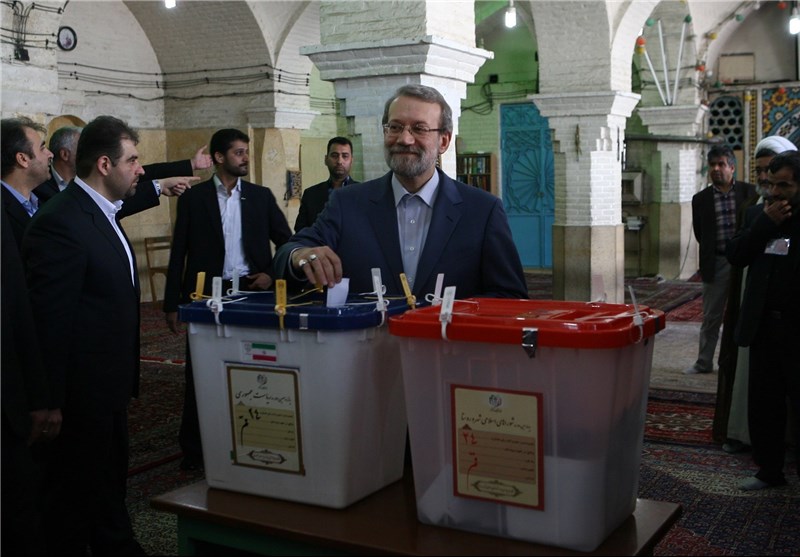 لاریجانی:شور حماسه ساز مردم، انرژی مضاعفی به نظام جمهوری اسلامی خواهد داد