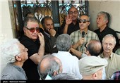 تجمع سینماگران مقابل خانه سینما 