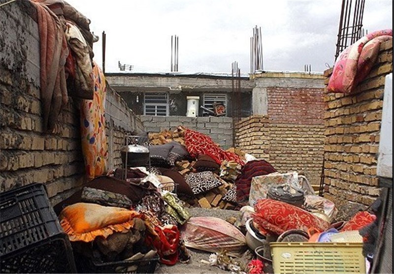 وجود وضعیت اضطراری در گلباف/ بسیج نیروها برای تغییر مسیر سیل