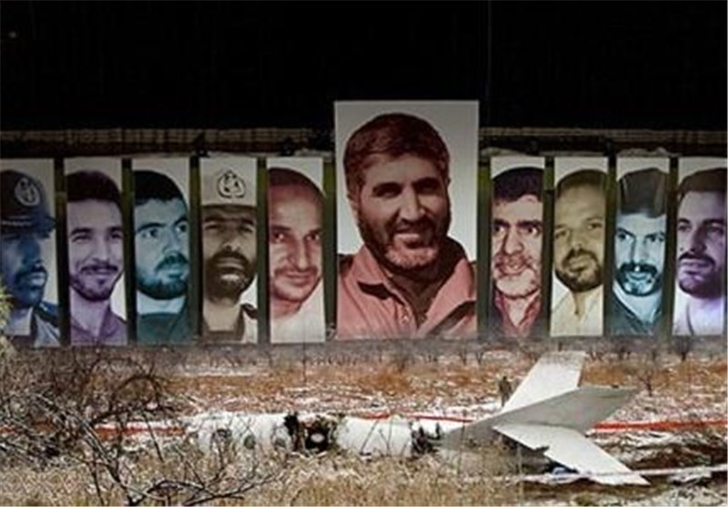 250 اثر شهدا در اردبیل به نمایش گذاشته شد