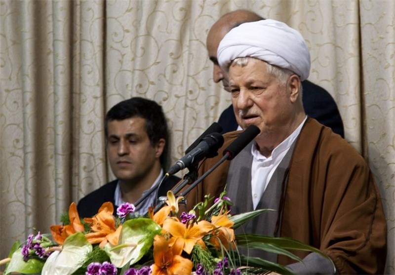 خاطرات هاشمی و نزدیکانش از روز ثبت نام در انتخابات