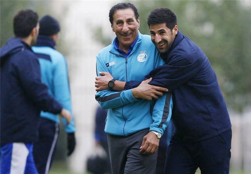 حضور بیک‌زاده و ناکامی هواداران در دیدن مسلمان