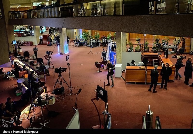 خبرنگاران از وزرای خارجه کدام کشورها نباید سؤال بپرسند؟/ سردترین روز ژنو و گرم‌ترین روز مذاکرات