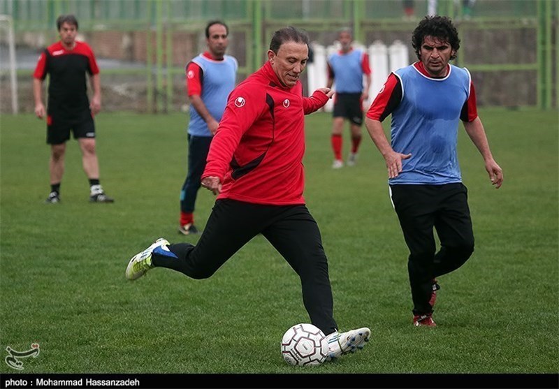 درخشان: اینقدر خوب بودیم که نیازی نبود پروین حرص بخورد/ رونالدو هیچ وقت مانند مسی نمی‌شود