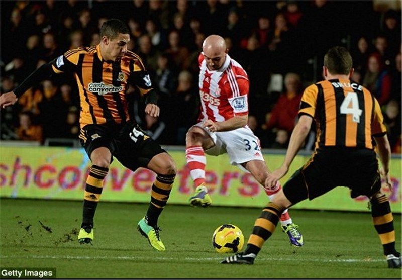 هیوز امیدوار به ادامه همکاری با بگوویچ