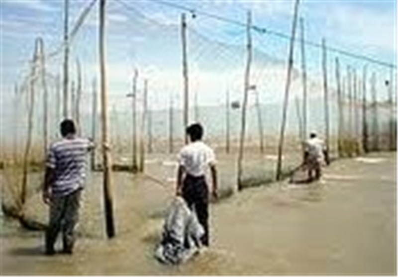 تخریب مشتاهای غیر مجاز در محدوده قشم