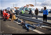 18 مجروح در واژگونی اتوبوس-اتوبان تهران قم