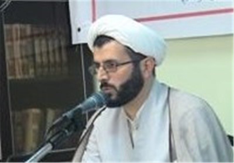 رمز موفقیت انقلاب در گرو استکبارستیزی و اتحاد است