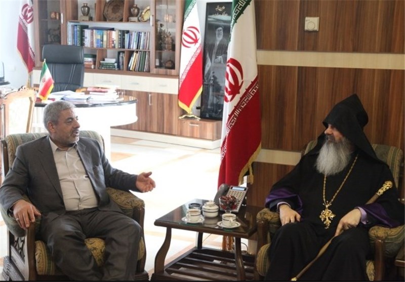 دولت یازدهم خود را موظف به رعایت حقوق اقلیت‌های دینی می‌داند