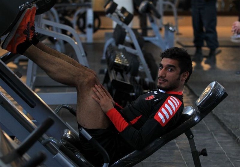 علی‌عسگر دچار کشیدگی همسترینگ شد