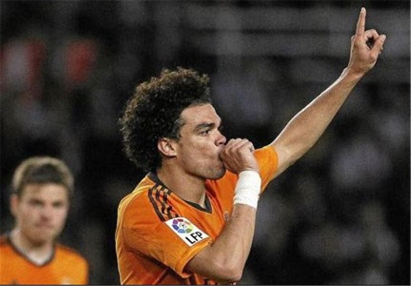 پیشنهاد 30 میلیون یورویی منچسترسیتی برای جذب په‌په