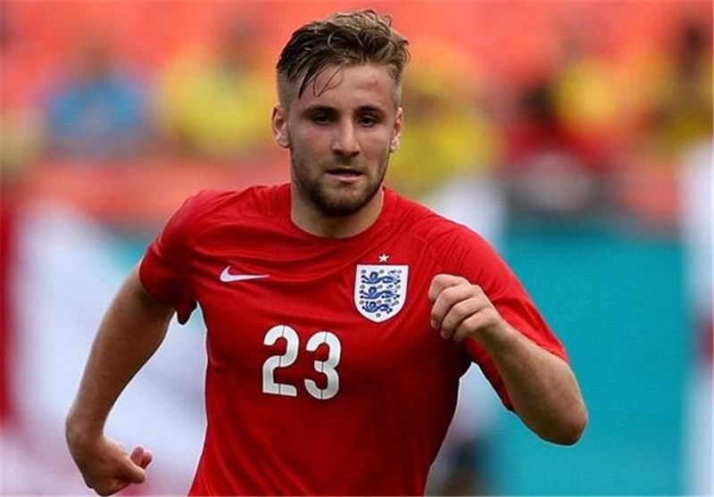 موافقت مدافع ساوتهمپتون برای پیوستن به منچستریونایتد