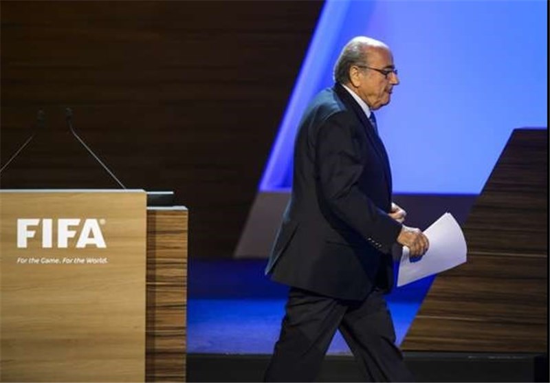 بلاتر: کار من هنوز تمام نشده است و دوباره کاندیدای ریاست فیفا می‌شوم