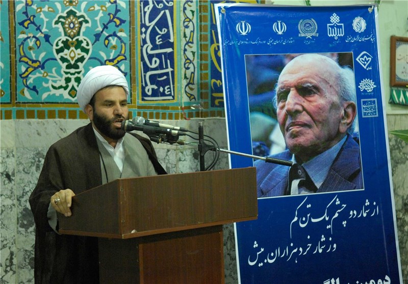 پروفسور گنجی مظهر  تولید علم و نهضت نرم‌افزاری در کشور بود