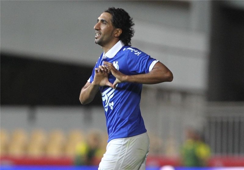 کرار جاسم: قهر نکرده‌ام، می‌خواهند من را به حاشیه ببرند/ با یک پا بازی کردم!