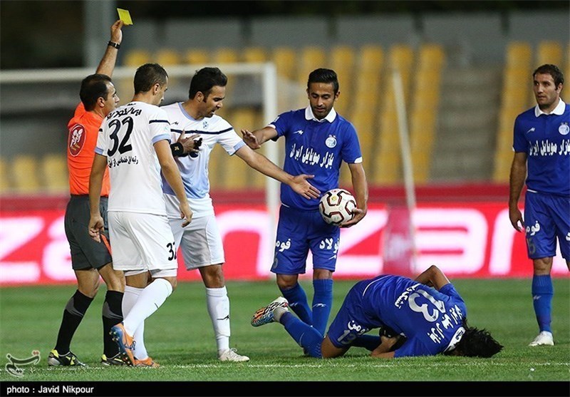 نصرتی: مسئولان باشگاه پیکان راضی نیستند به گسترش‌فولاد بروم