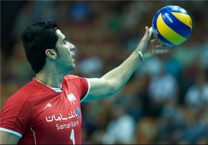 محمودی، امتیازآورترین بازیکن دیدار ایران و هنگ کنگ