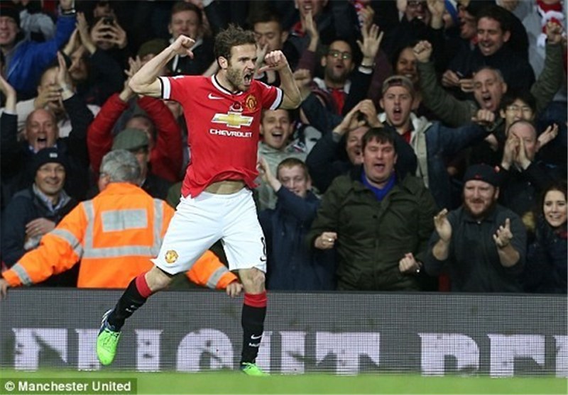 منچستریونایتد با شکست کریستال‌پالاس به رده ششم جدول صعود کرد