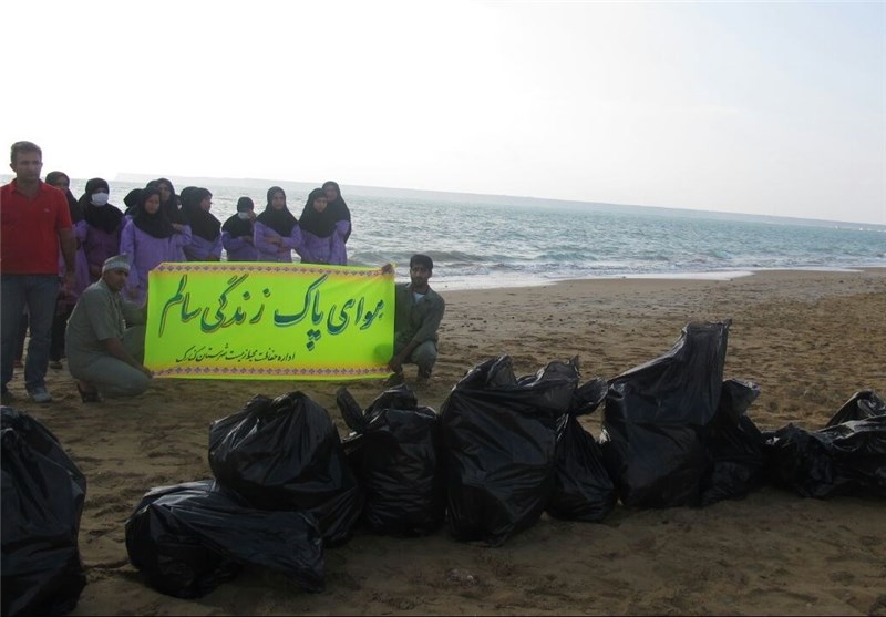 ساحل شهرک صنعتی کنارک پاکسازی شد