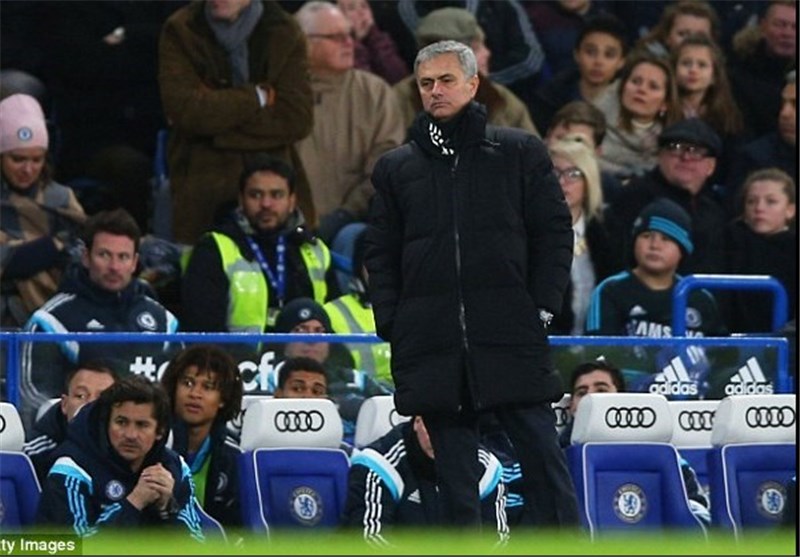 مورینیو: به خاطر باخت به بردفورد هیچ چیز به بازیکنانم نگفته‌ام