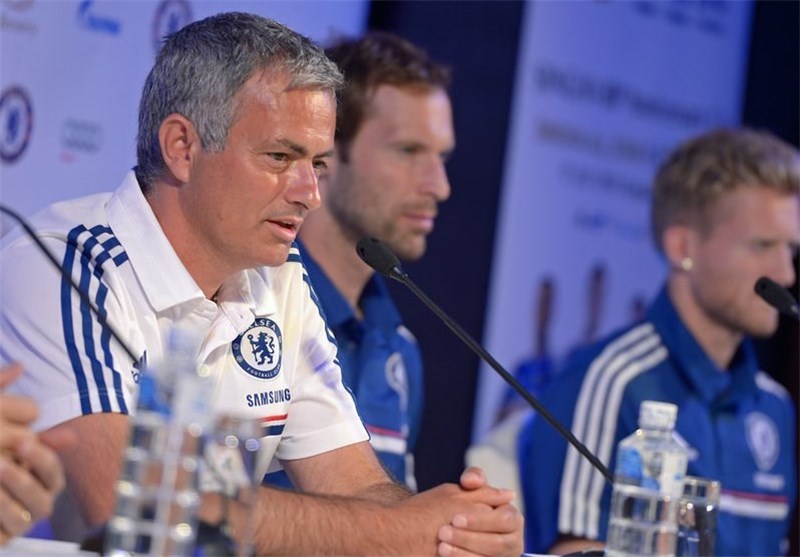 مورینیو: دوست دارم چک بماند اما وقتم را برای متقاعد کردنش تلف نمی‌کنم