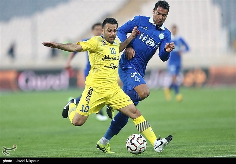 عقد قرارداد با غلامرضا رضایی و ادامه مذاکرات با نوروزی