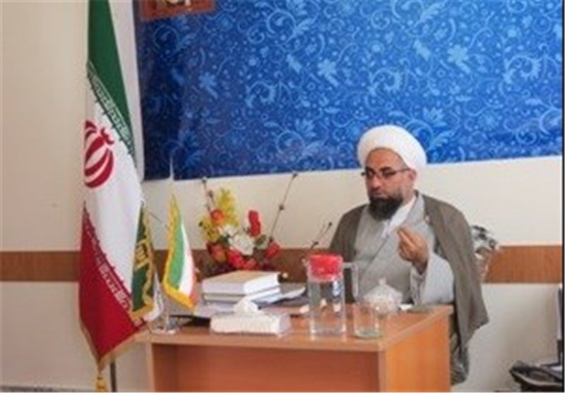 جلسه نقد خطبه های ائمه جماعت در فاروج برگزار می‌شود