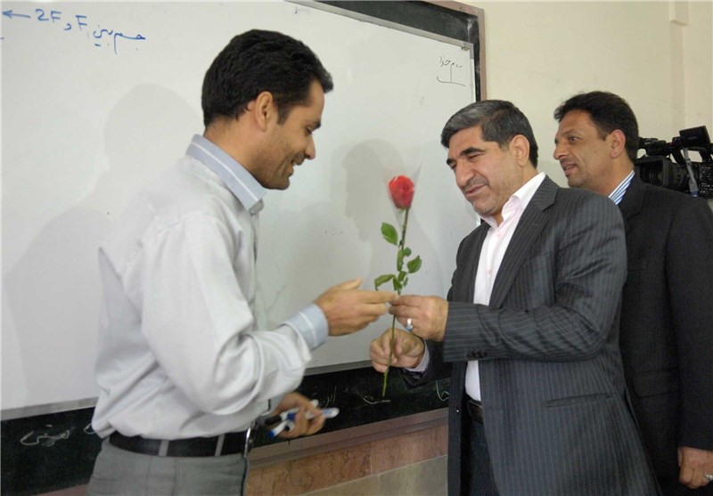 کاروان سپاس از معلم در خراسان جنوبی برگزار می‌شود