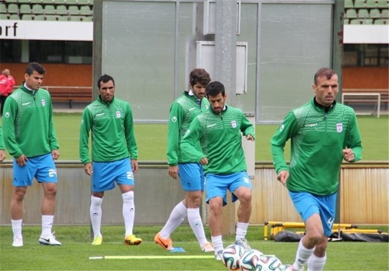 حسینی: بدون توجه به فرصت‌های از دست رفته باید تلاش کنیم