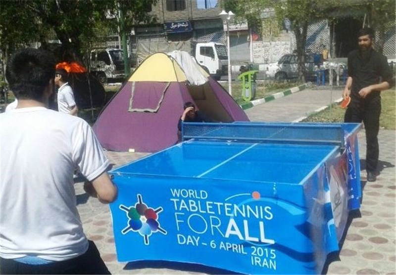جشنواره همگانی تنیس روی‌میز روز طبیعت در قم برگزار شد