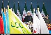 حجت‌الاسلام حسن روحانی رئیس جمهور در مراسم رژه روز ارتش