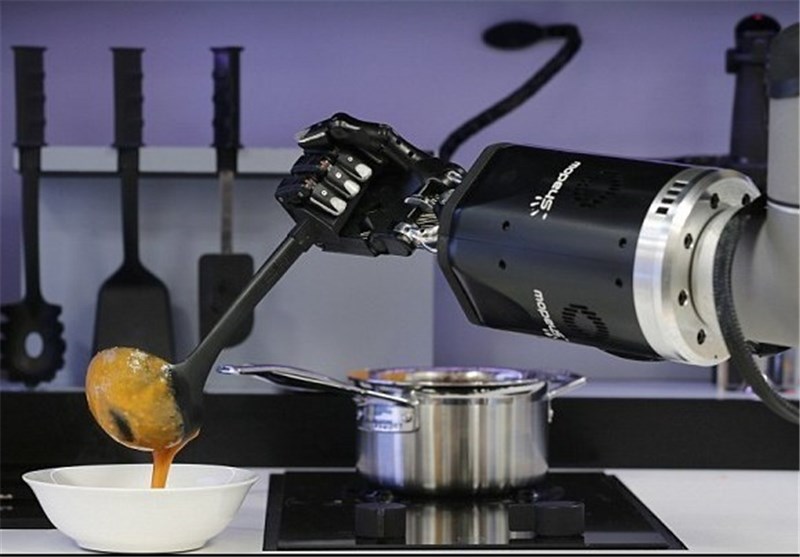 دستکش روبوتیک که اشپزی می‌کند + تصاویر