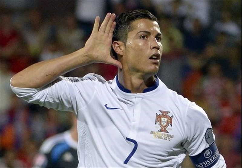 واکنش رونالدو به هت‌تریکش برابر ارمنستان