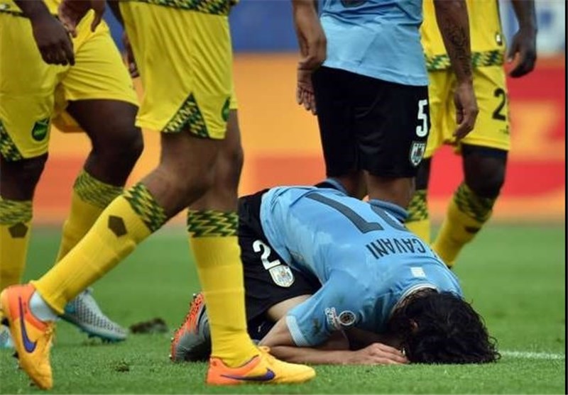 احتمال غیبت کاوانی در جدال اروگوئه - شیلی به خاطر دردسرسازی پدرش