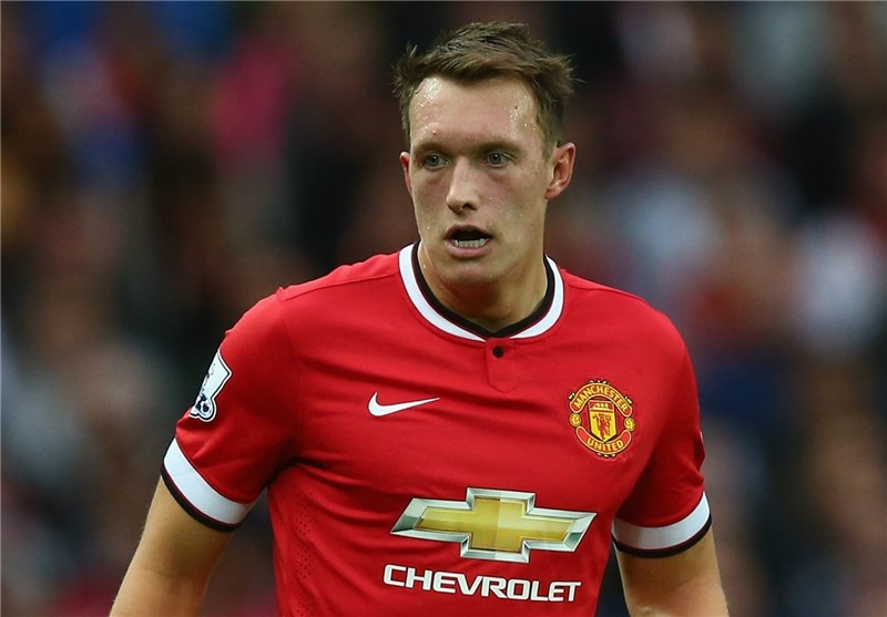 جونز:خوشحالم که قراردادم را با منچستریونایتد تمدید کردم