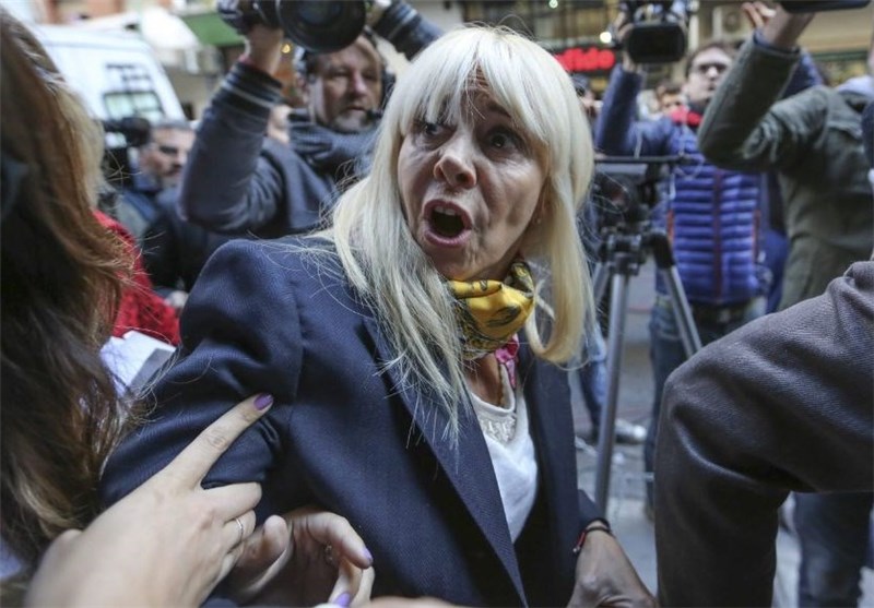 مارادونا به مراسم محاکمه مادر فرزندانش نرفت