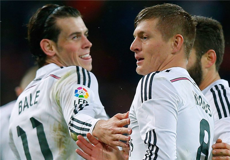 دست ندادن کروس با بیل و اتفاقات پس از آن + فیلم و عکس