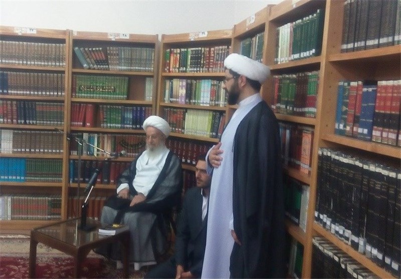 دیدا فعالان جبهه فرهنگی انقلاب در صدا و سیمای اصفهان با آیت الله مکارم شیرازی