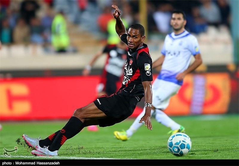 بنسون: هنوز توان صددرصد مرا ندیده‌اید/ احساس خیلی خوبی برای گلزنی دارم