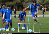 تمرین تیم فوتبال استقلال پیش از دربی 81