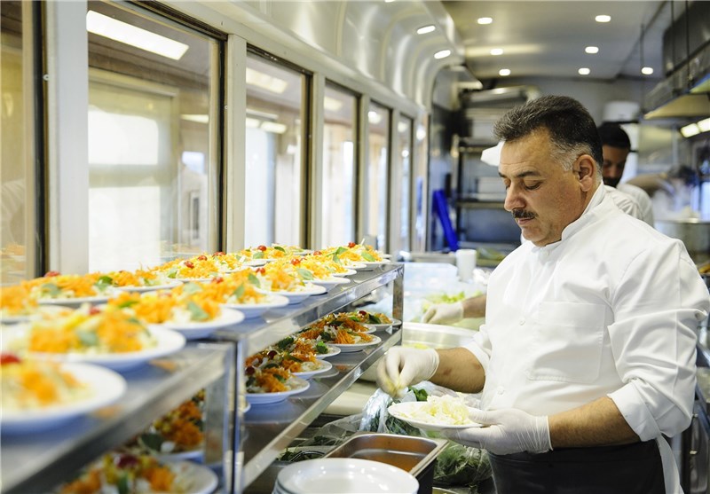 ارسال پیامک اصلاح صورت با تیغ کار رجاء نبود؛ تذکر لازم را به شرکت پیمانکار دادیم