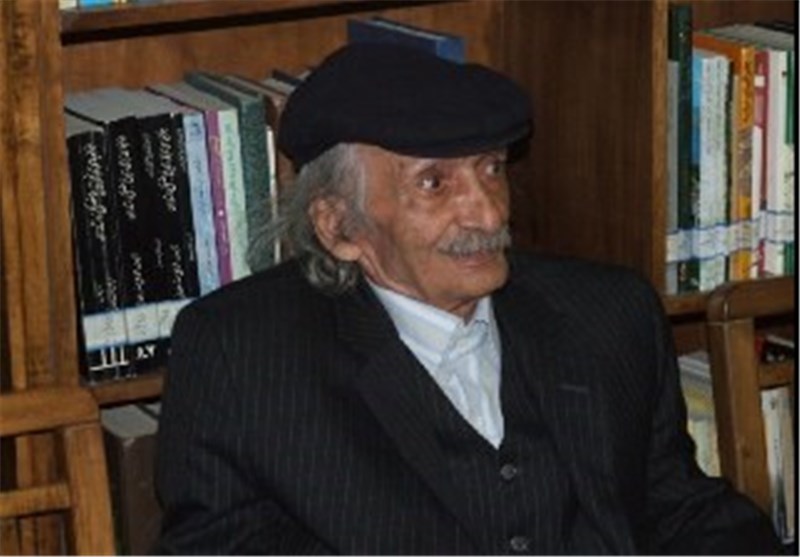 احمد منزوی