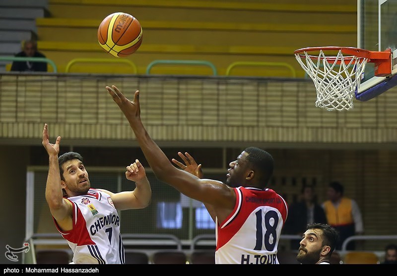 شیمیدر، دانشگاه آزاد را شکست داد
