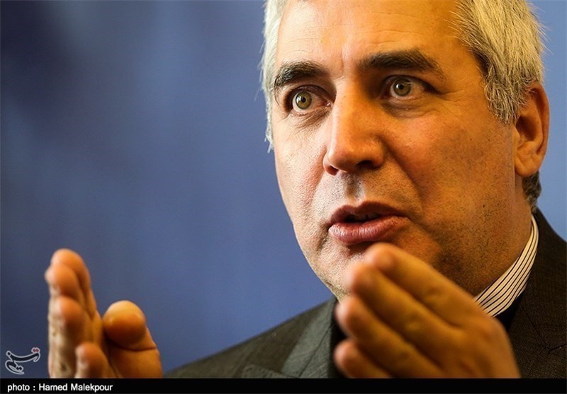 برای حفظ و نقد اصولی نظام باید خون داد/ طرفداران «آیت‌الله هیچکاک» از همه ایدئولوژیک‌ترند