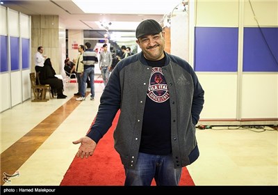 مهران غفوریان در ششمین روز سی و چهارمین جشنواره فیلم فجر - برج میلاد